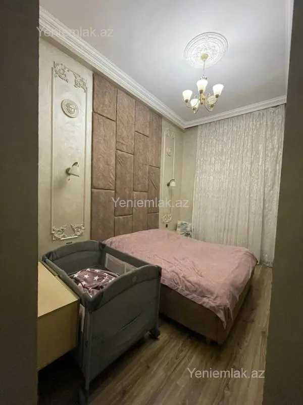 Satılır 2 otaqlı yeni tikili 72 m²