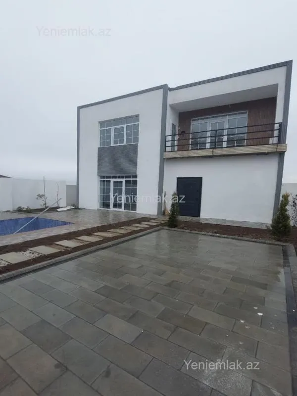 Satılır 4 otaqlı həyət evi 160 m²