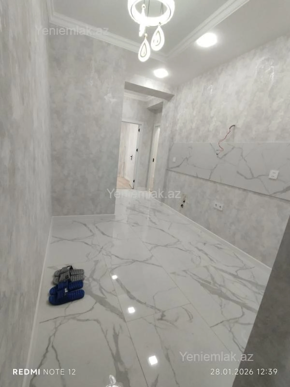 Satılır 2 otaqlı yeni tikili 53 m²