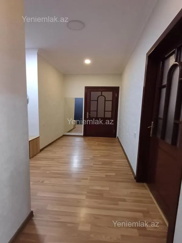 Satılır 2 otaqlı yeni tikili 81 m²