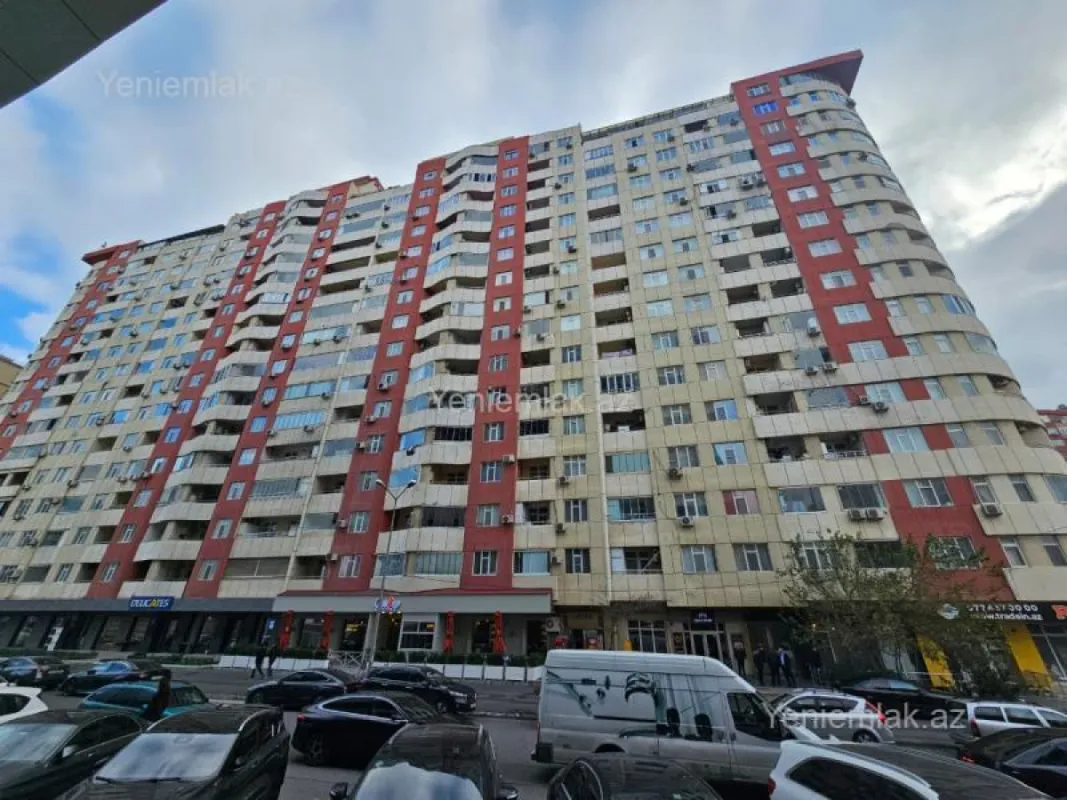 Satılır 2 otaqlı yeni tikili 81 m²