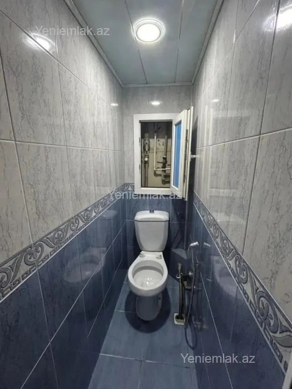 Satılır 2 otaqlı köhnə tikili 60 m²