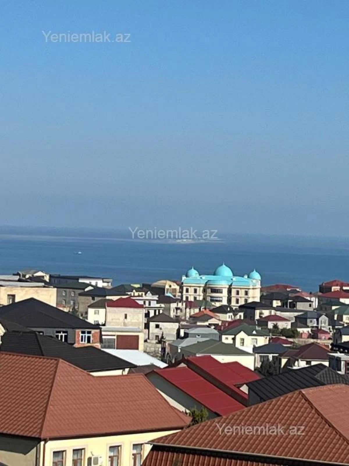 Satılır 5 otaqlı həyət evi 400 m²