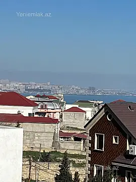 Satılır 5 otaqlı həyət evi 400 m²