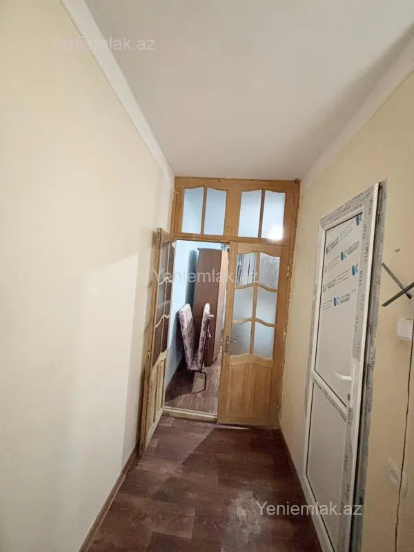 Satılır 2 otaqlı köhnə tikili 40 m²