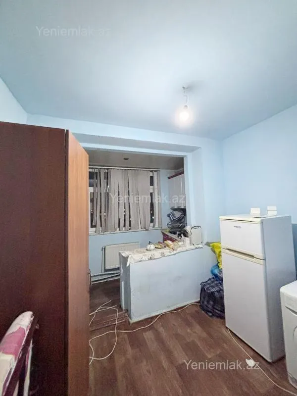 Satılır 2 otaqlı köhnə tikili 40 m²