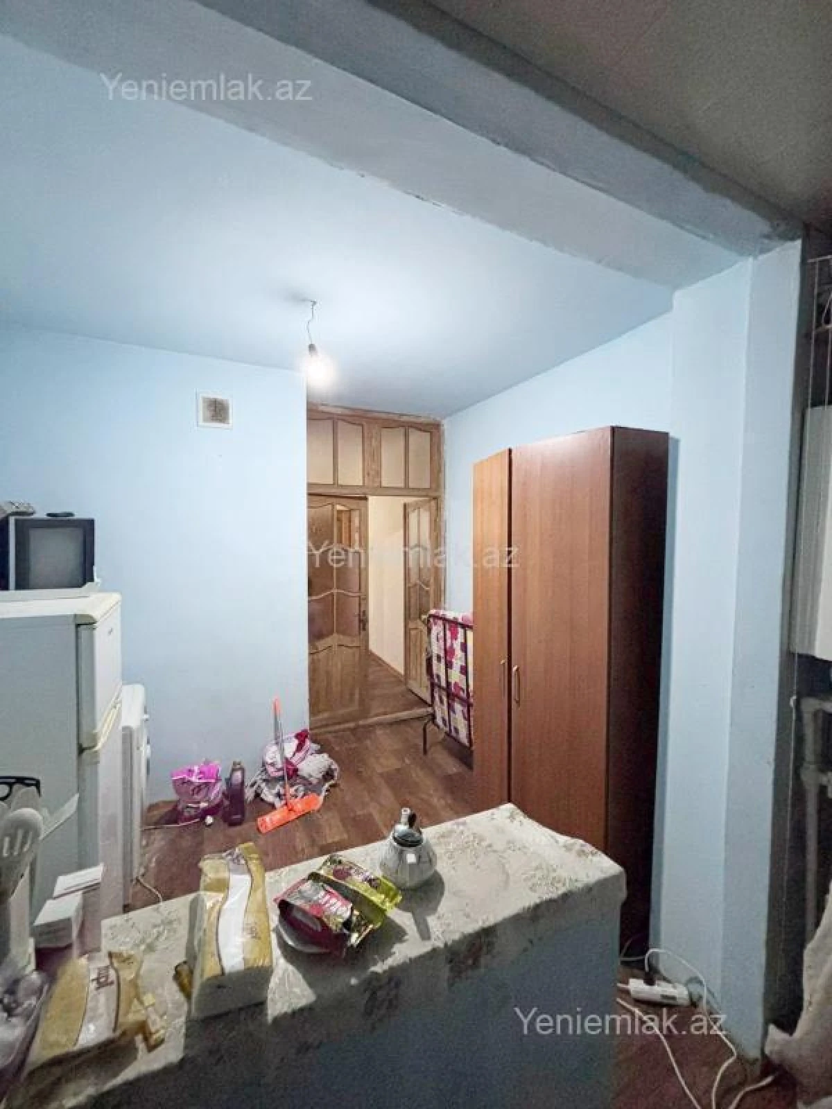 Satılır 2 otaqlı köhnə tikili 40 m²