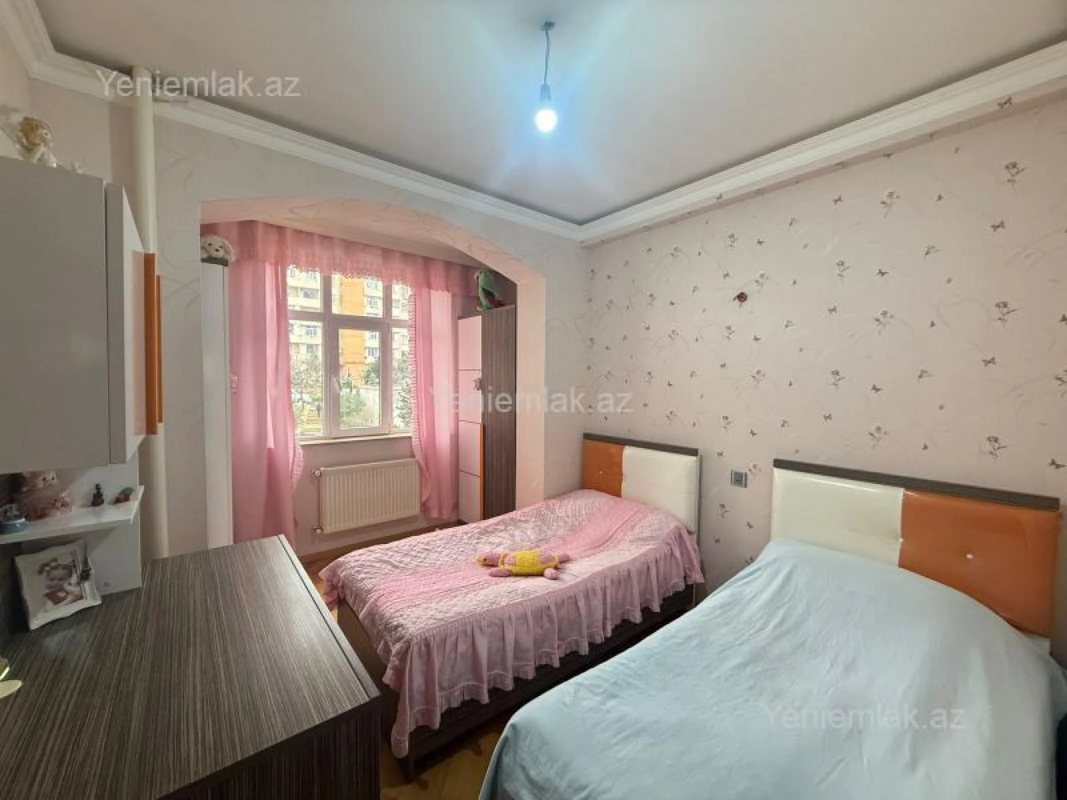 Satılır 3 otaqlı köhnə tikili 80 m²