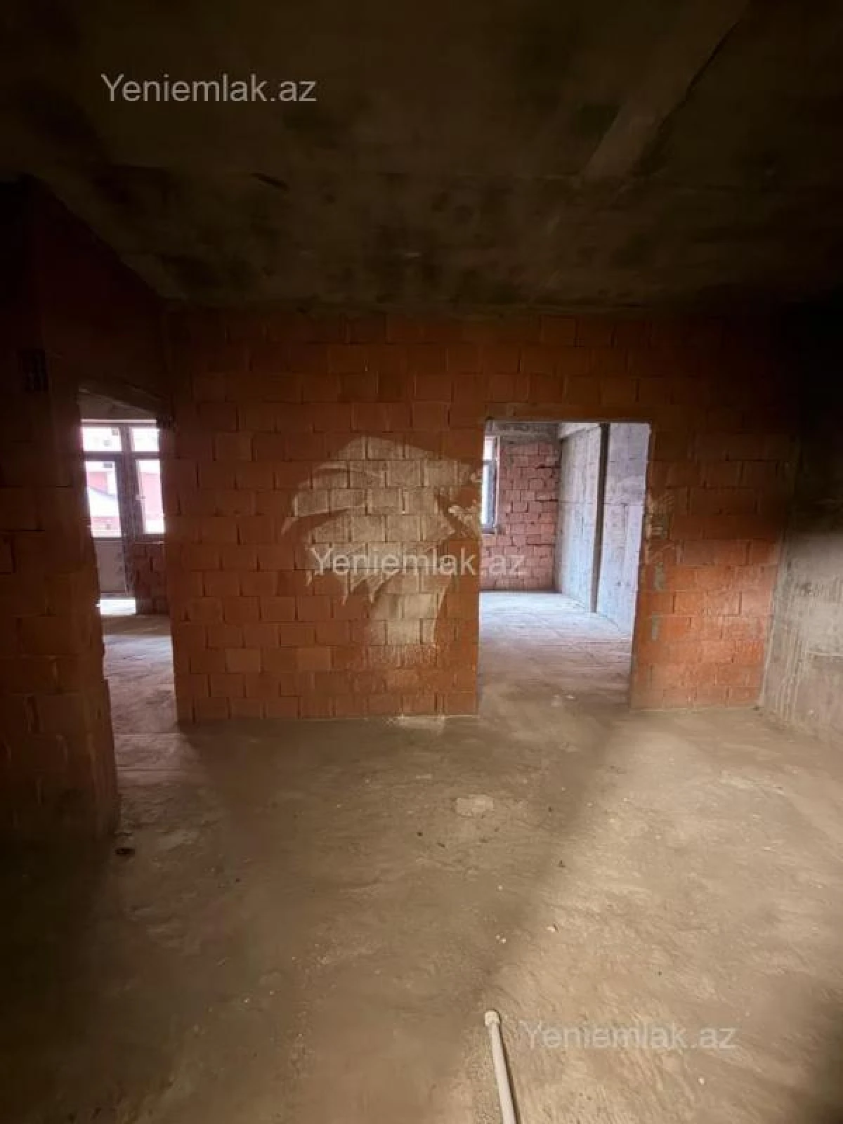 Satılır 2 otaqlı yeni tikili 75 m²