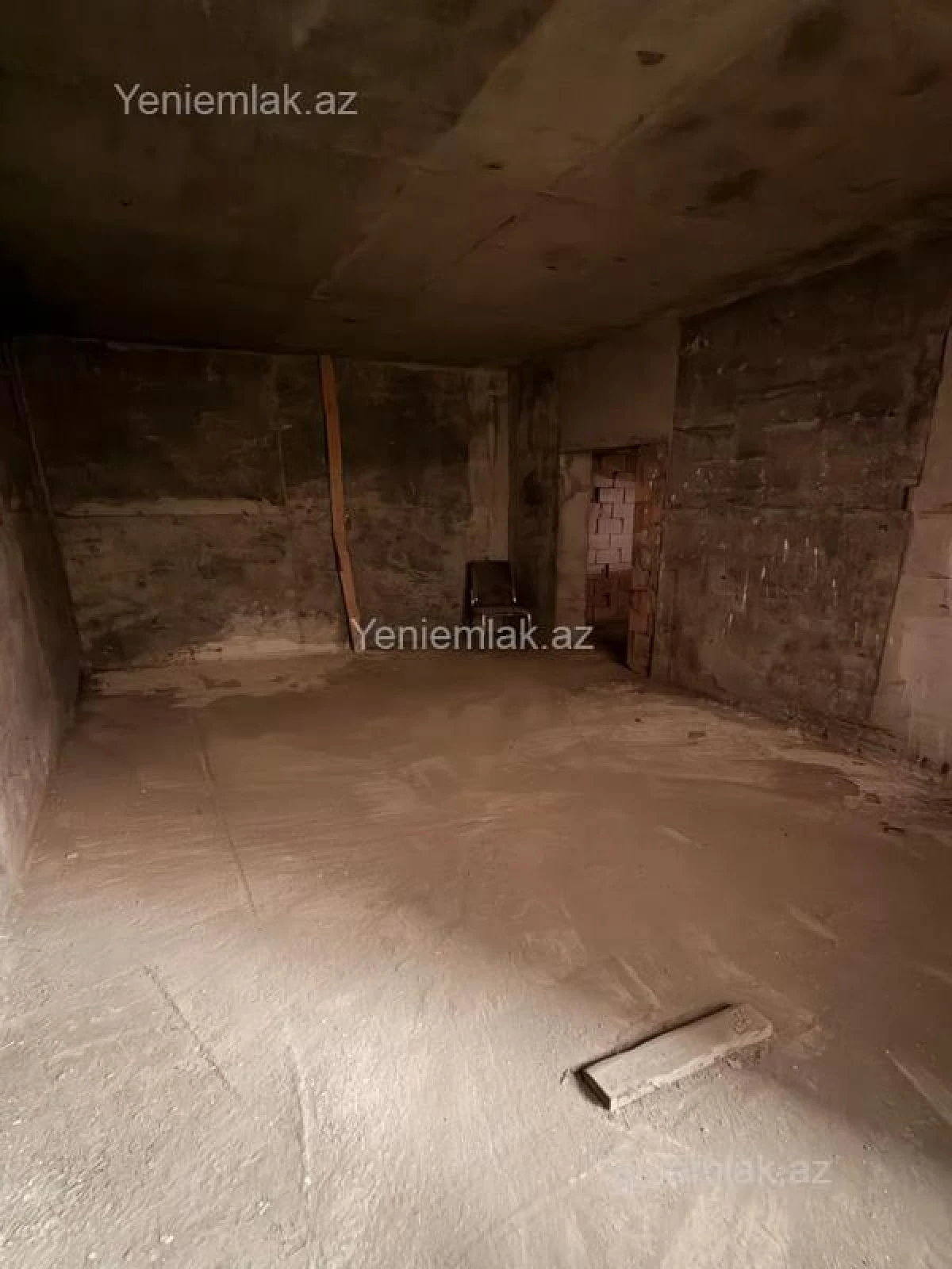 Satılır 2 otaqlı yeni tikili 75 m²