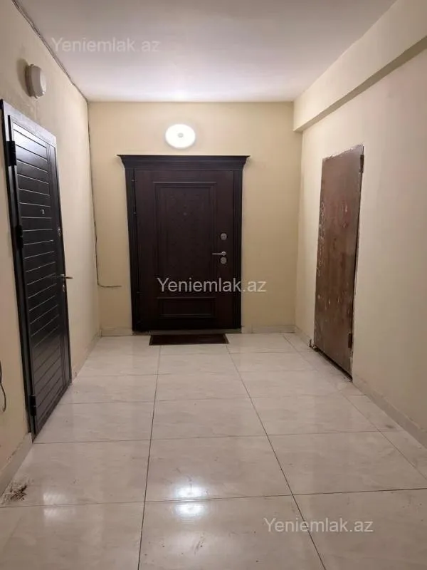 Satılır 2 otaqlı yeni tikili 75 m²