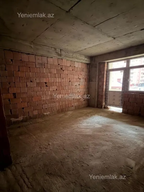 Satılır 2 otaqlı yeni tikili 75 m²