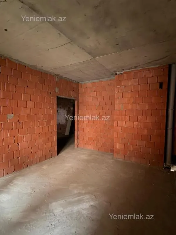 Satılır 2 otaqlı yeni tikili 75 m²