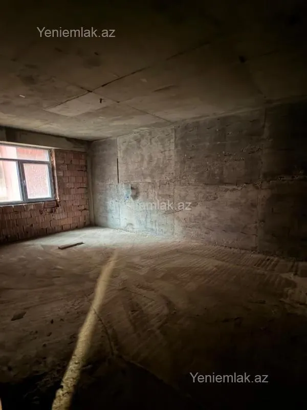 Satılır 2 otaqlı yeni tikili 75 m²