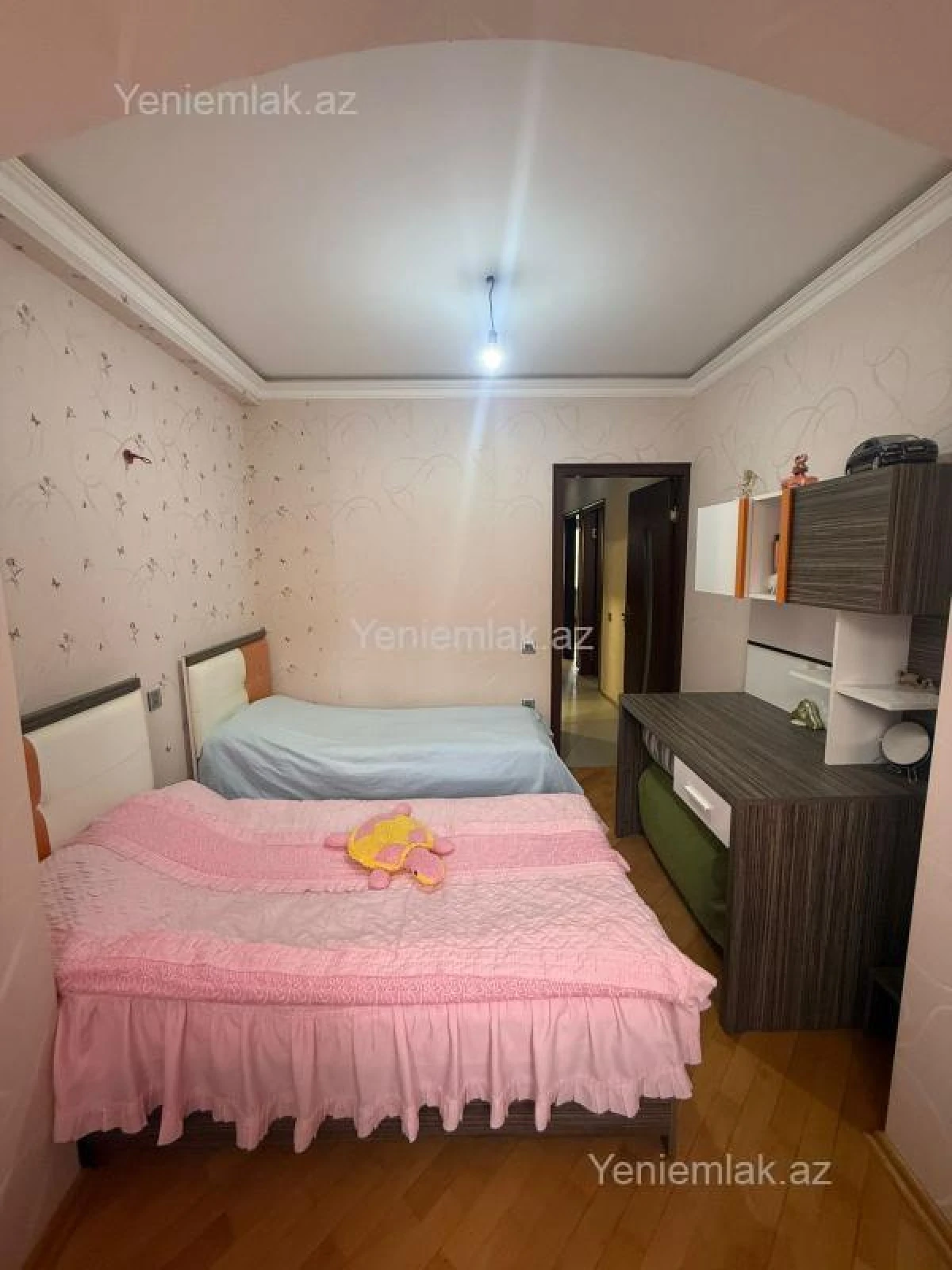 Satılır 3 otaqlı köhnə tikili 80 m²