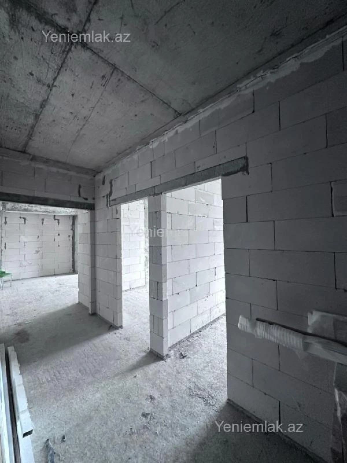 Satılır 4 otaqlı yeni tikili 186 m²