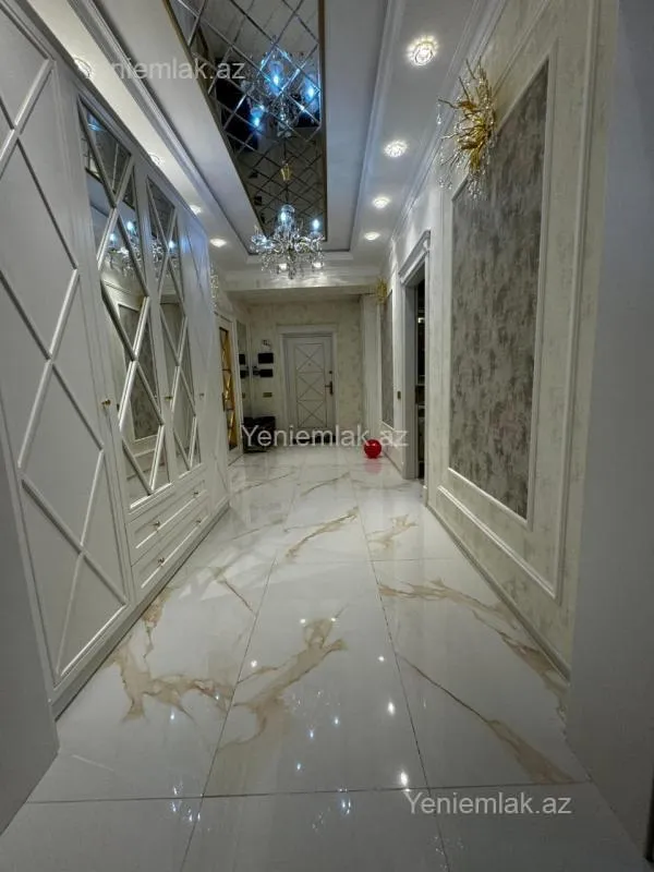 Satılır 3 otaqlı yeni tikili 98 m²