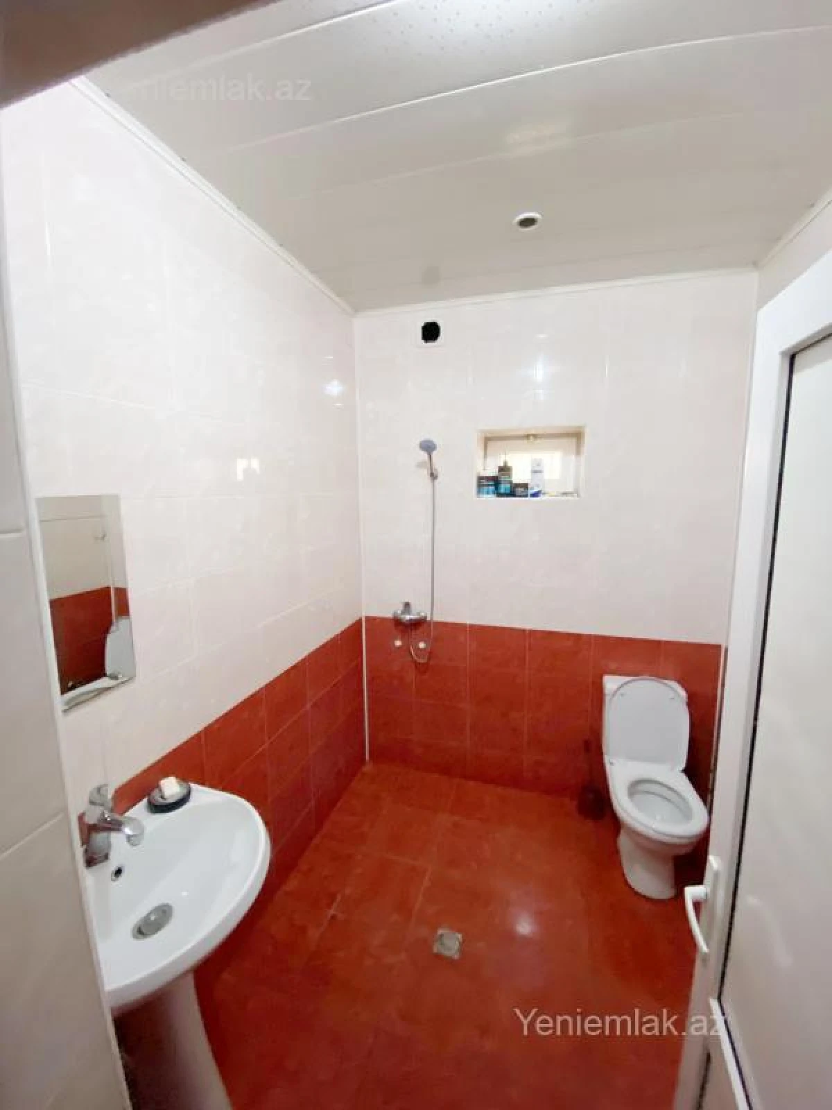 Satılır 3 otaqlı həyət evi 80 m²