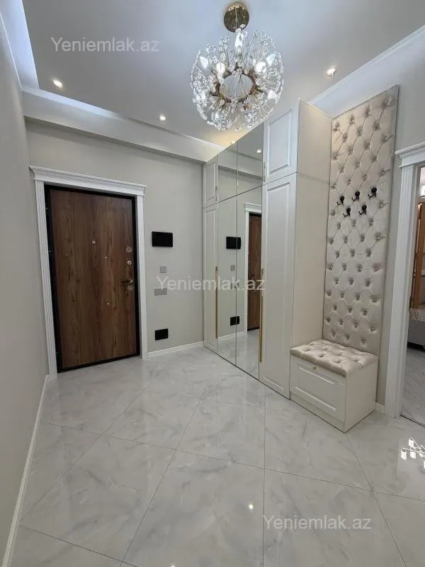 Satılır 3 otaqlı yeni tikili 68 m²