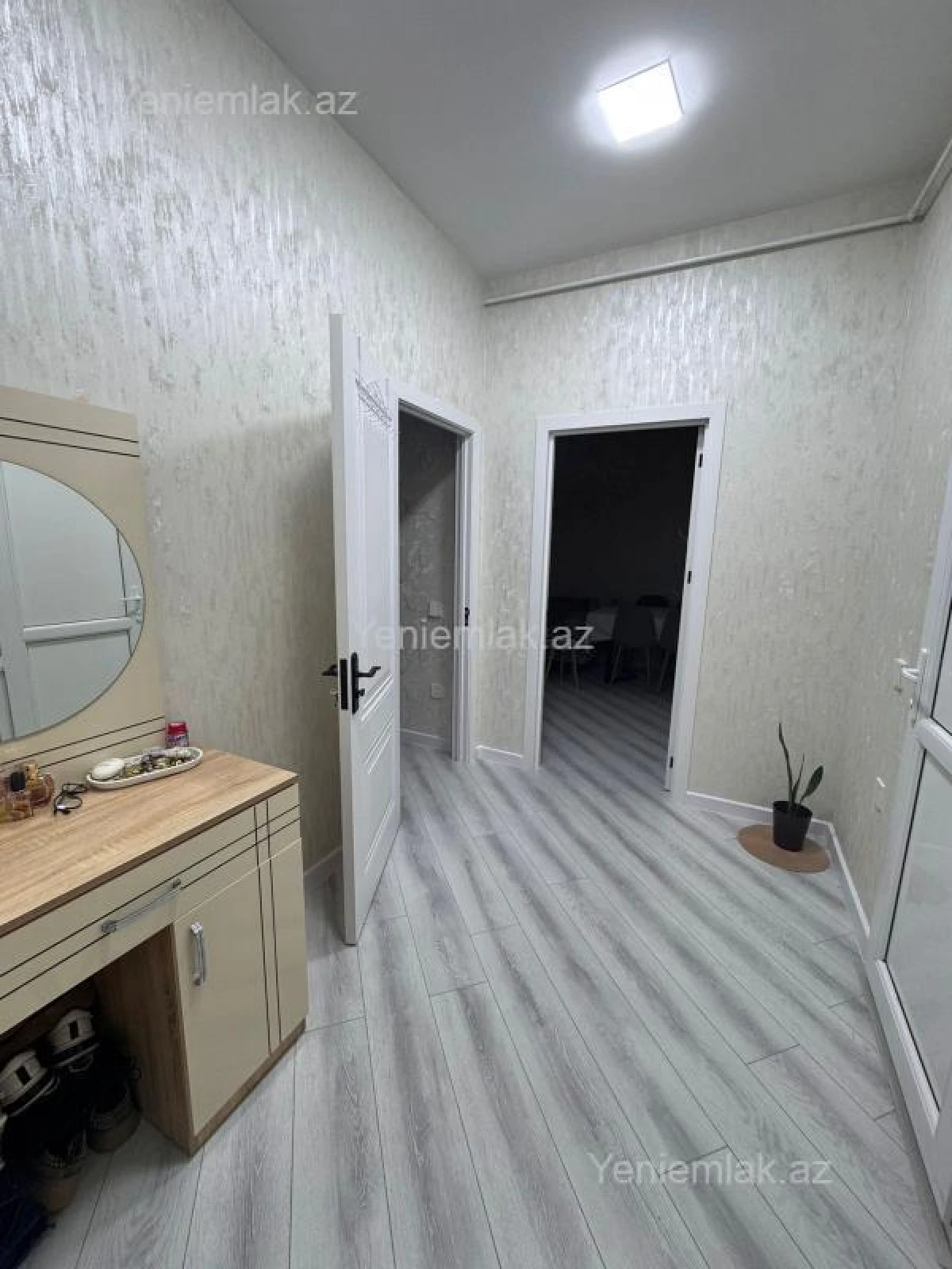 Satılır 2 otaqlı yeni tikili 44 m²