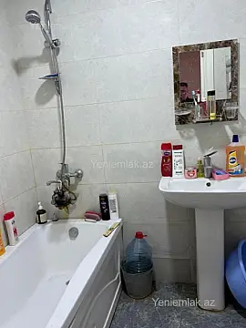 Satılır 3 otaqlı yeni tikili 74 m²