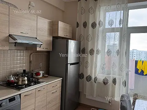 Satılır 3 otaqlı yeni tikili 74 m²
