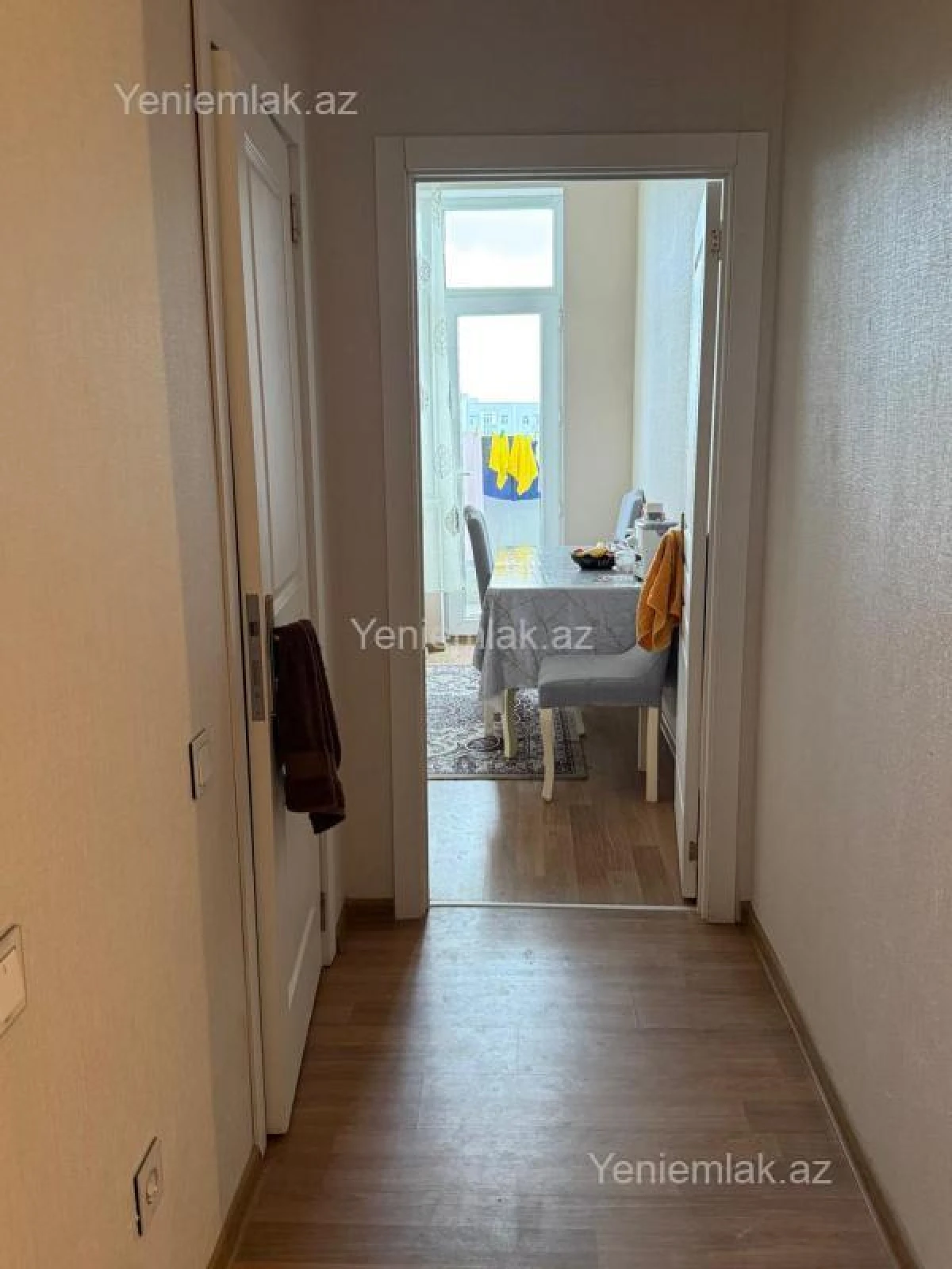 Satılır 3 otaqlı yeni tikili 74 m²