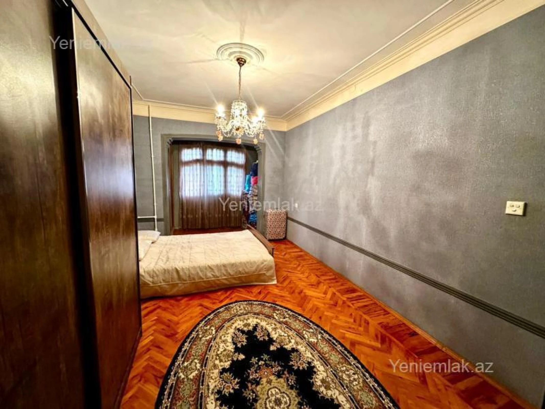 Satılır 3 otaqlı köhnə tikili 110 m²