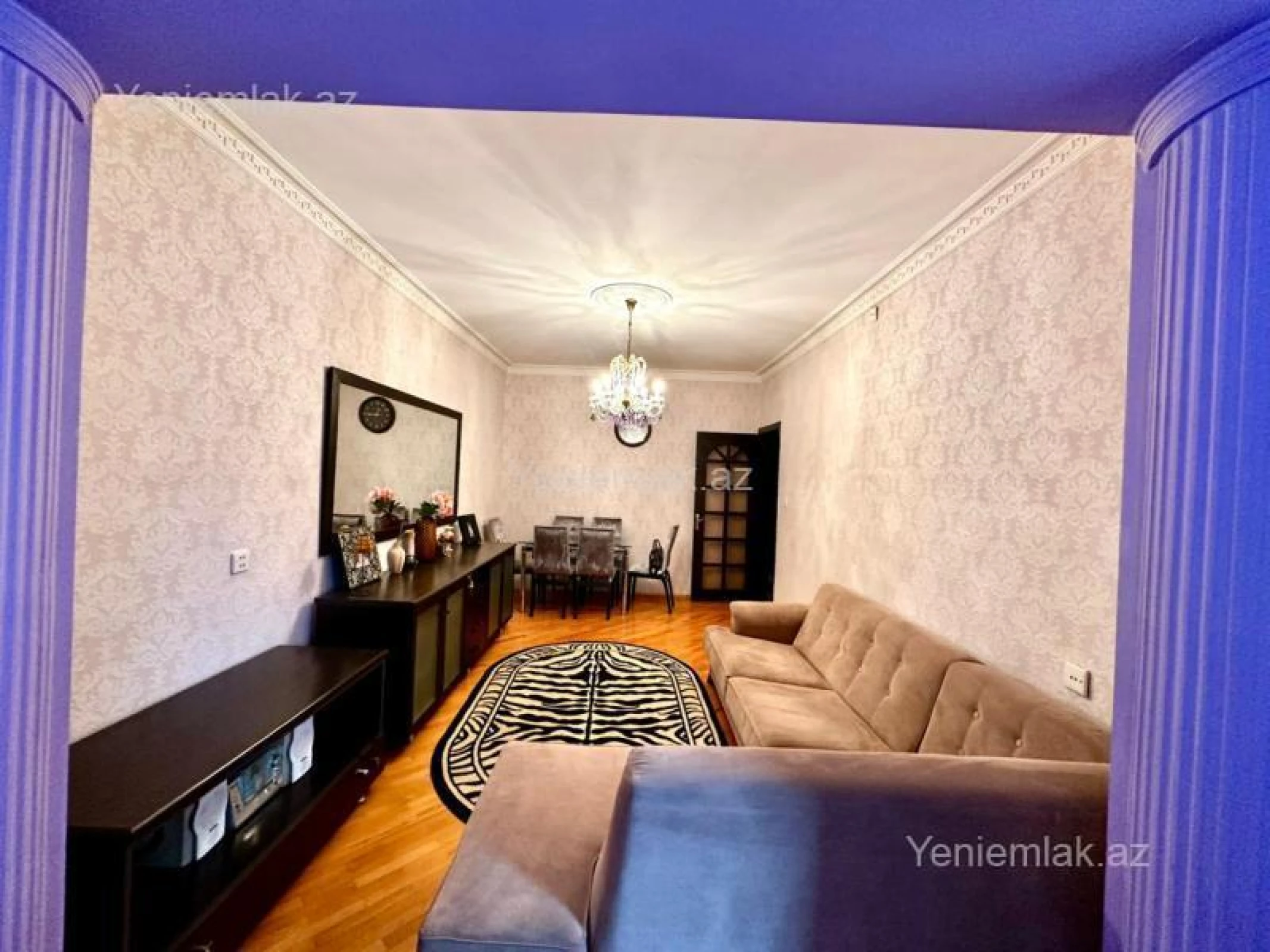 Satılır 3 otaqlı köhnə tikili 110 m²