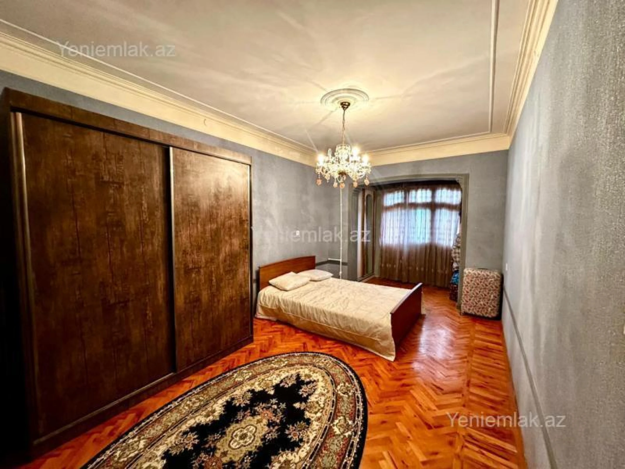 Satılır 3 otaqlı köhnə tikili 110 m²