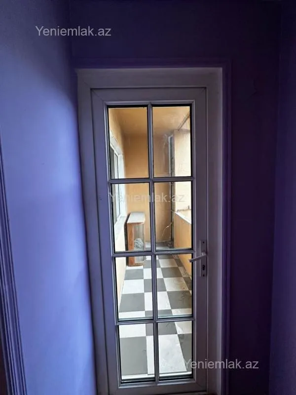 Satılır 3 otaqlı köhnə tikili 110 m²