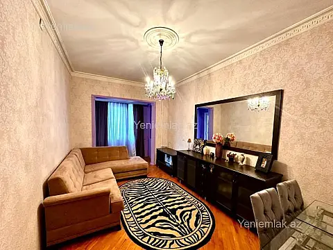 Satılır 3 otaqlı köhnə tikili 110 m²