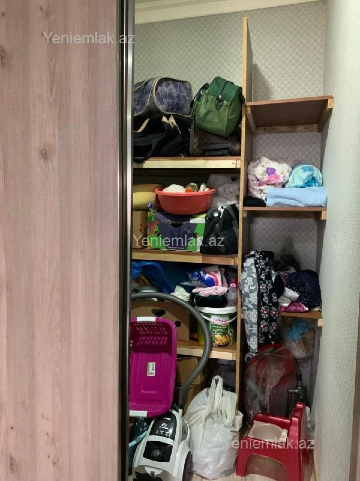 Satılır 5 otaqlı həyət evi 160 m²