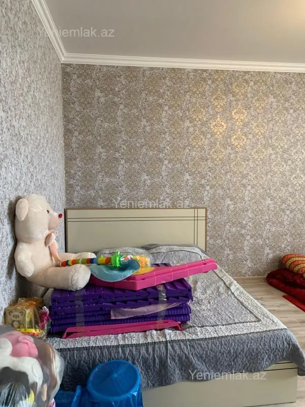 Satılır 5 otaqlı həyət evi 160 m²