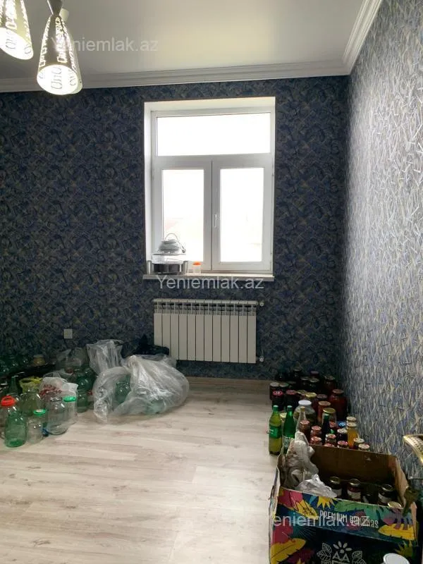 Satılır 5 otaqlı həyət evi 160 m²