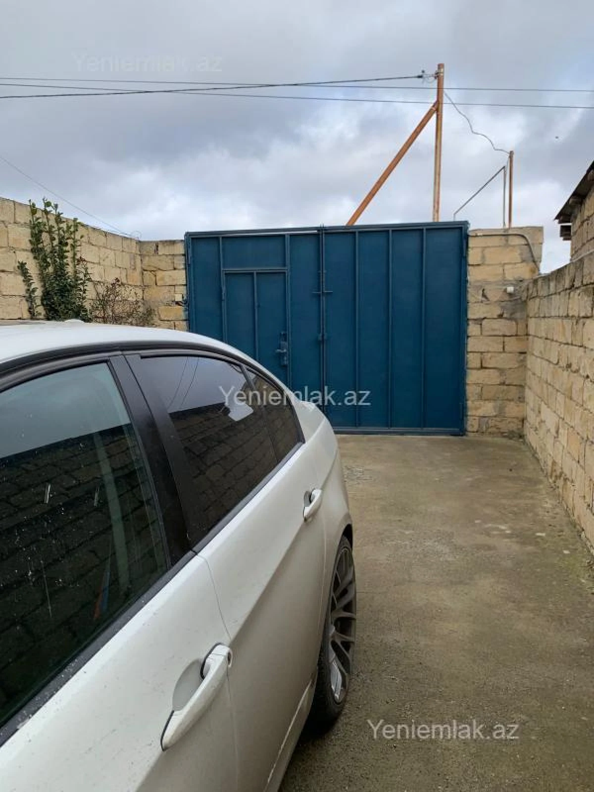 Satılır 5 otaqlı həyət evi 160 m²