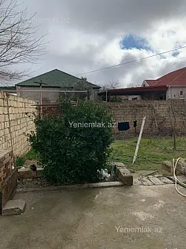 Satılır 5 otaqlı həyət evi 160 m²