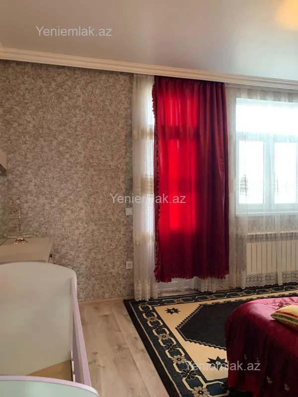 Satılır 5 otaqlı həyət evi 160 m²