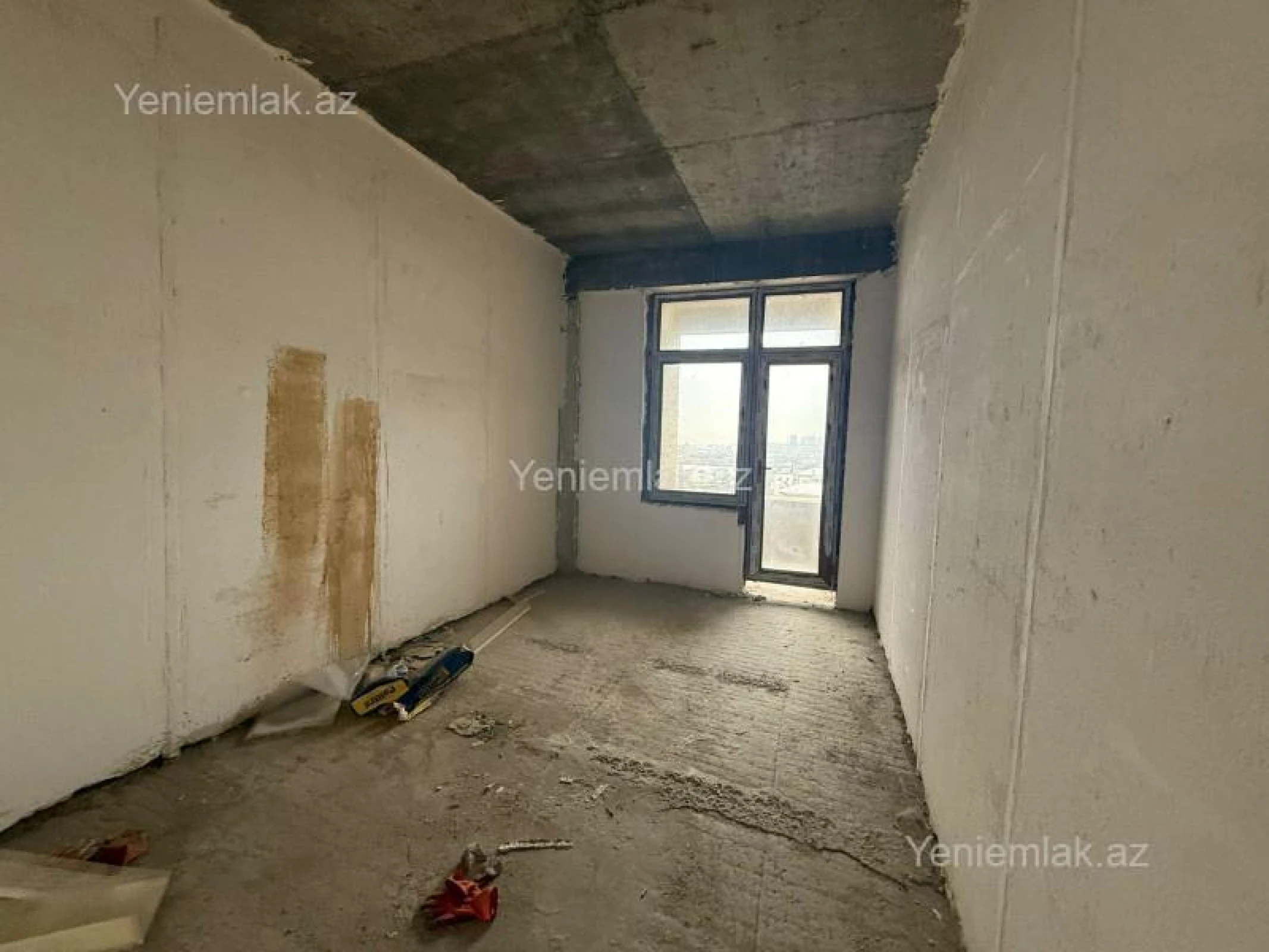 Satılır 2 otaqlı yeni tikili 80 m²