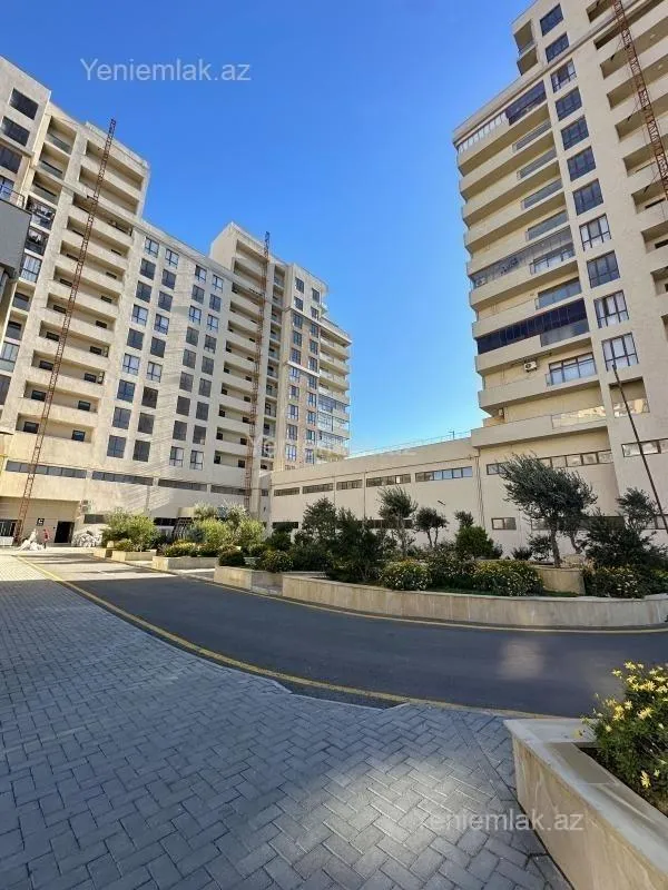 Satılır 3 otaqlı yeni tikili 147 m²