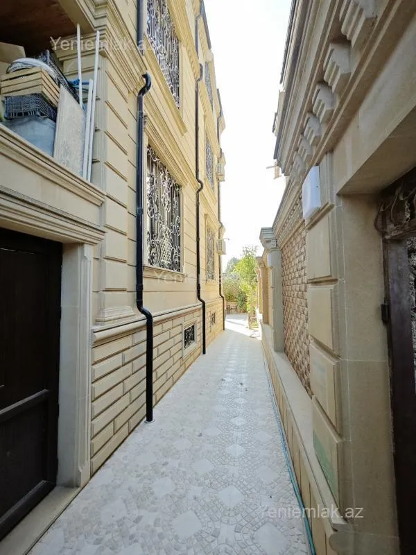 Satılır 7 otaqlı həyət evi 470 m²