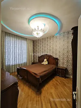 Satılır 7 otaqlı həyət evi 470 m²