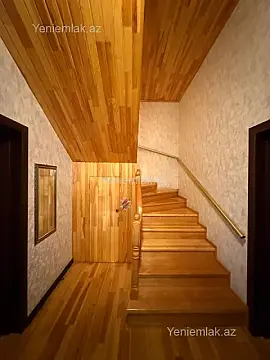 Satılır 5 otaqlı həyət evi 200 m²