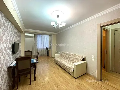 Satılır 2 otaqlı köhnə tikili 46 m²