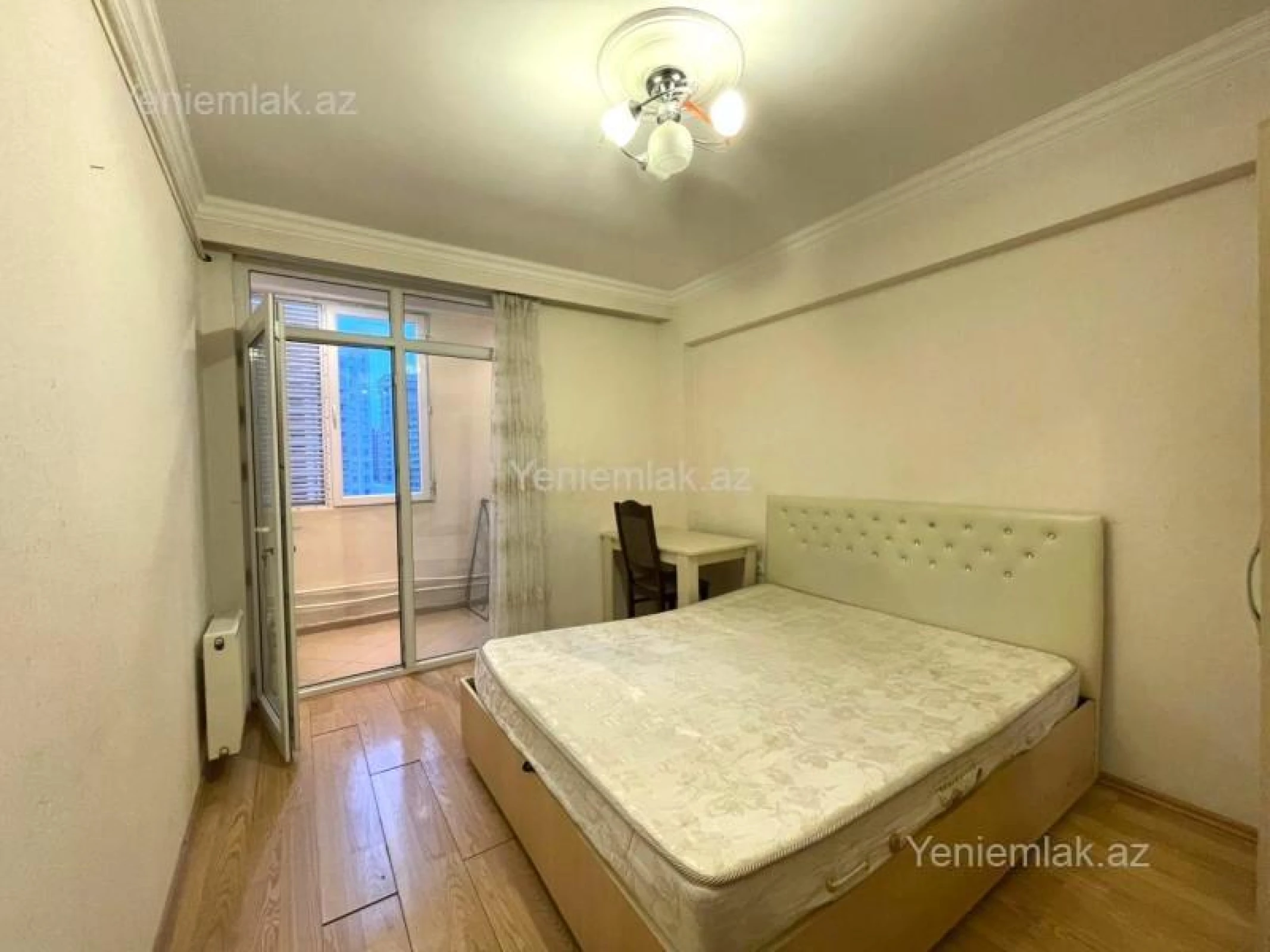 Satılır 2 otaqlı köhnə tikili 46 m²