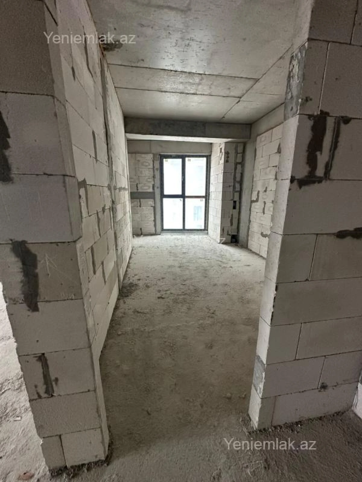 Satılır 3 otaqlı yeni tikili 165 m²