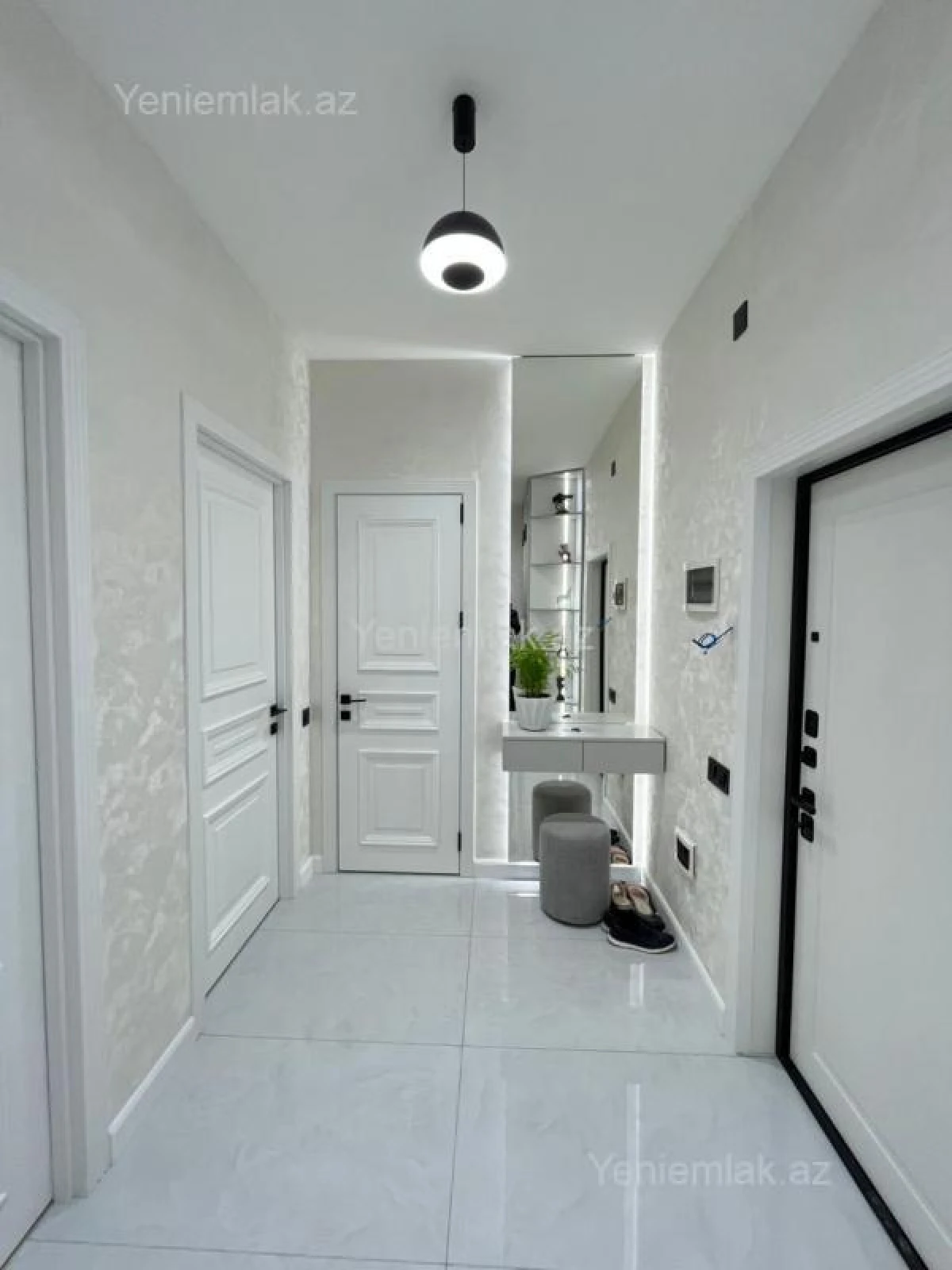 Satılır 3 otaqlı yeni tikili 85 m²