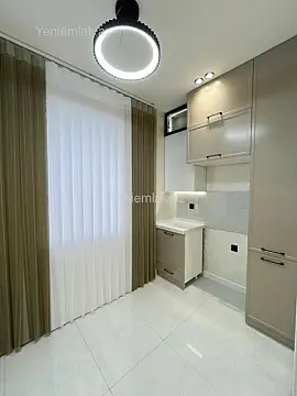 Satılır 3 otaqlı yeni tikili 85 m²