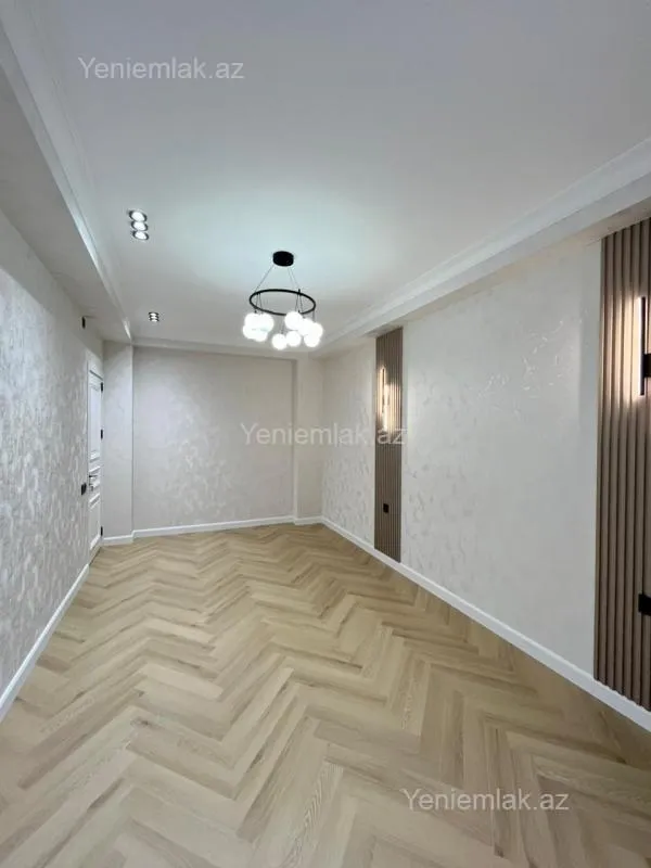 Satılır 3 otaqlı yeni tikili 85 m²