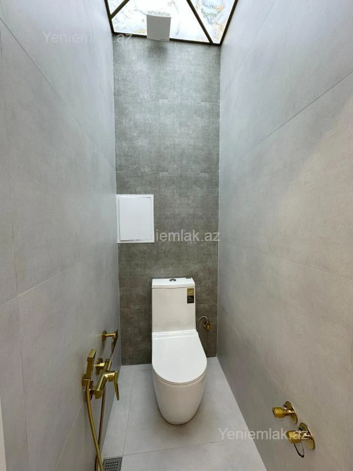 Satılır 2 otaqlı yeni tikili 84 m²